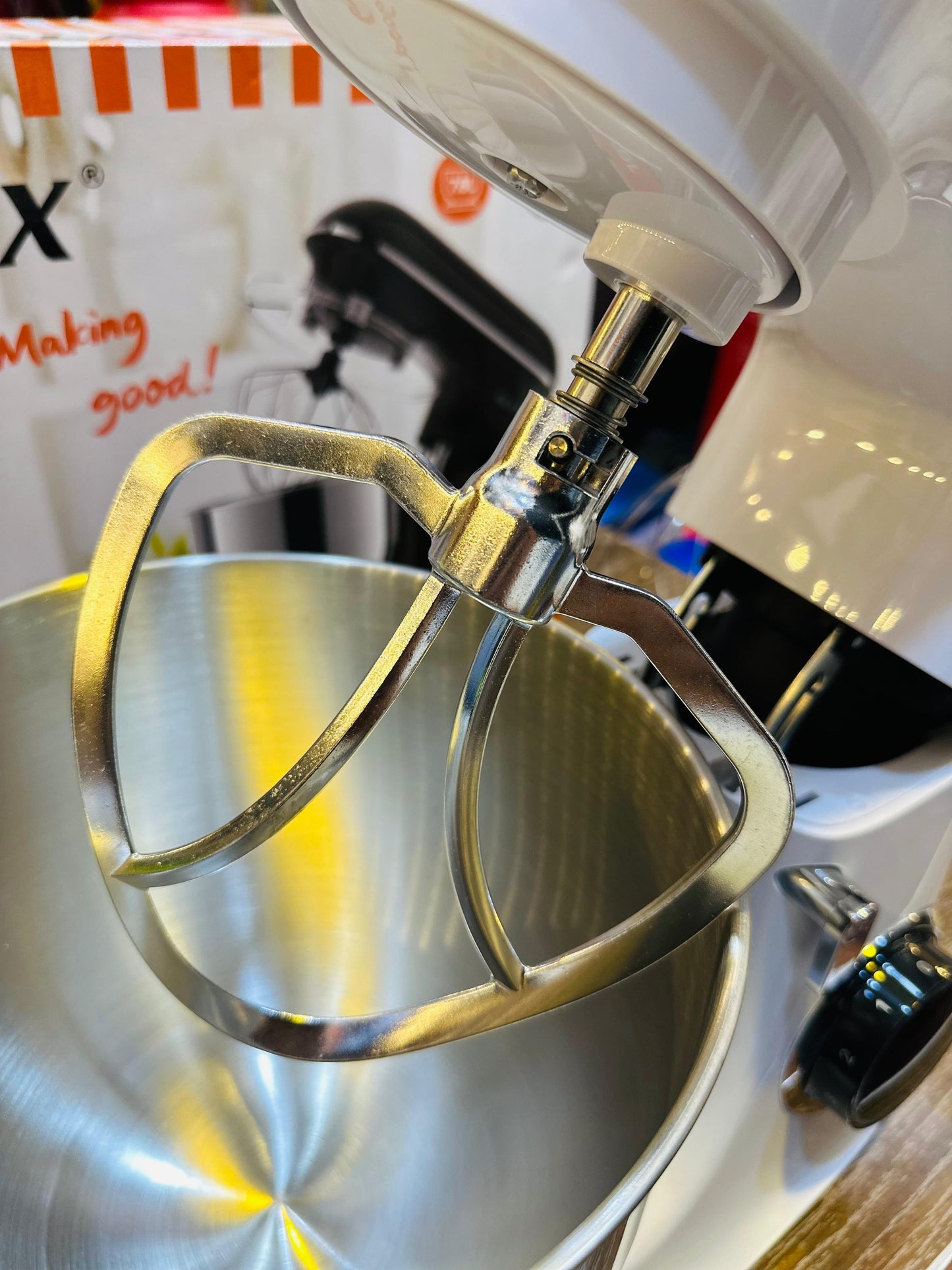 KöLAX Professional Stand Mixer - White ATTA machine